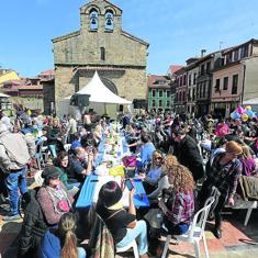 Cinco notarios contarán a los comensales en la calle de Avilés el lunes