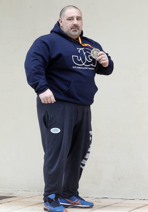 El mierense, con su última medalla.