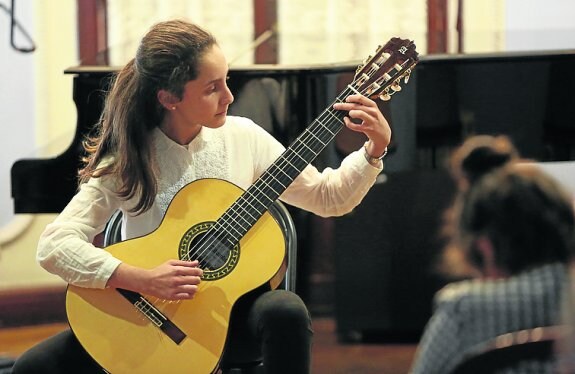 Recital de ayer en auditorio del centro educativo. 