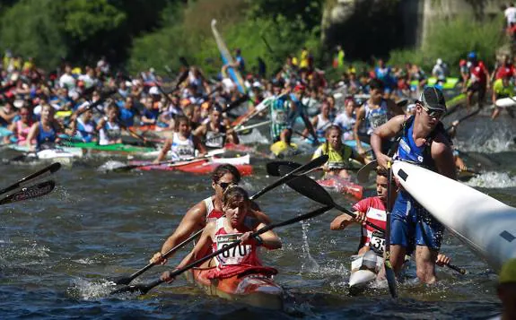 Un momento de la última edición del Descenso Internacional del Sella. 