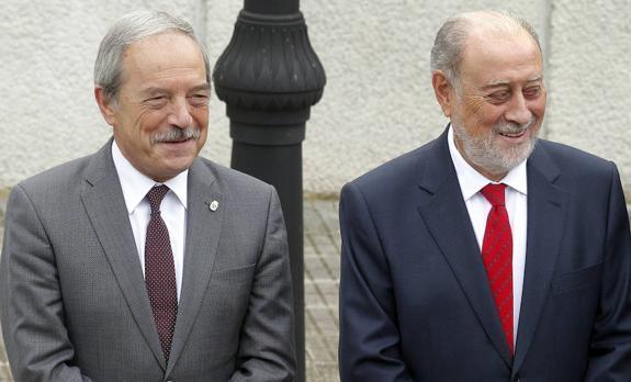 Wenceslao López y De Lorenzo, en un acto. 