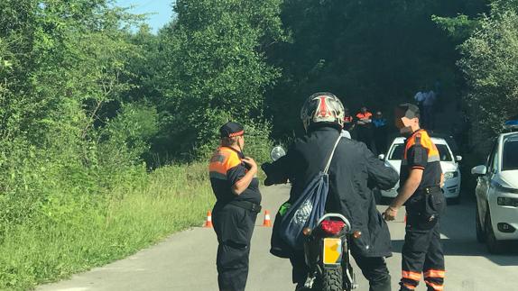 Despliegue esta tarde en el lugar donde fue localizado el cuerpo sin vida del hombre.