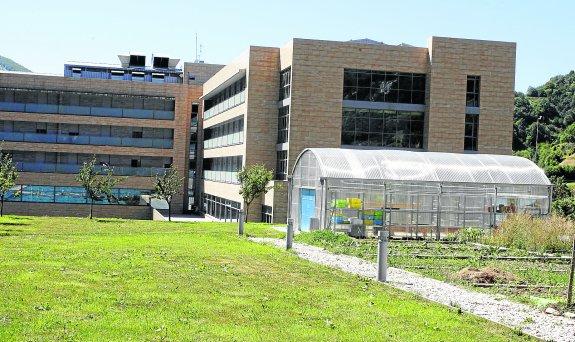 La residencia, propiedad del Montepío de la Minería, está emplazada en Felechosa. 