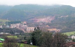 La cantera de Brañes, en el Naranco. ::                             MARIO ROJAS