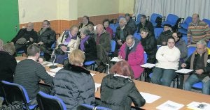Un momento de la reunión de la federación vecinal de la zona urbana. ::
L. SEVILLA