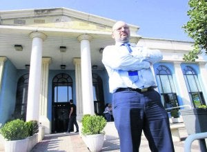 «La gente se piensa ahora mucho más los gastos en servicios funerarios»