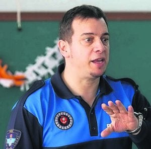 «Los peatones no saben utilizar los pasos de cebra»