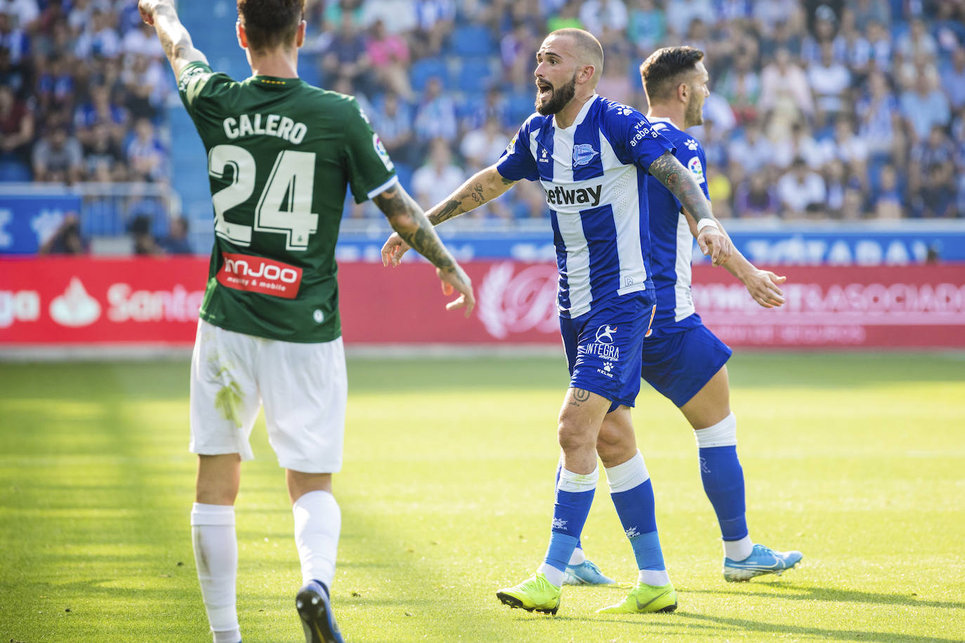 Las mejores fotos del encuentro de la segunda jornada de LaLiga disputado en el estadio de Mendizorroza