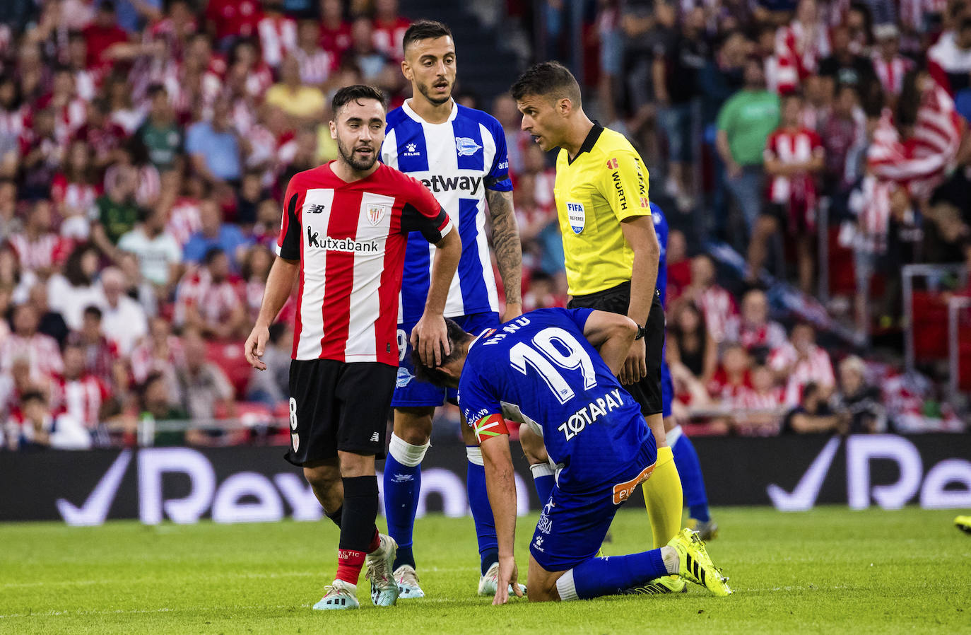 Las mejores fotografías correspondientes al partido de la quinta jornada del campeonato de Liga