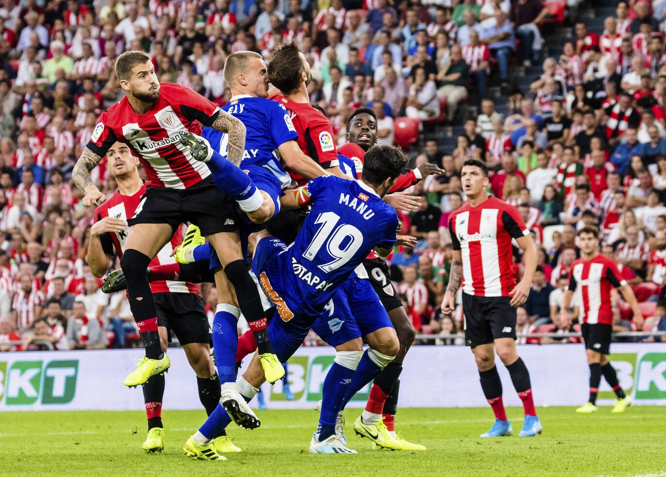 Las mejores fotografías correspondientes al partido de la quinta jornada del campeonato de Liga