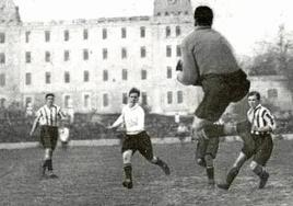 Un partido en el viejo San Mamés.