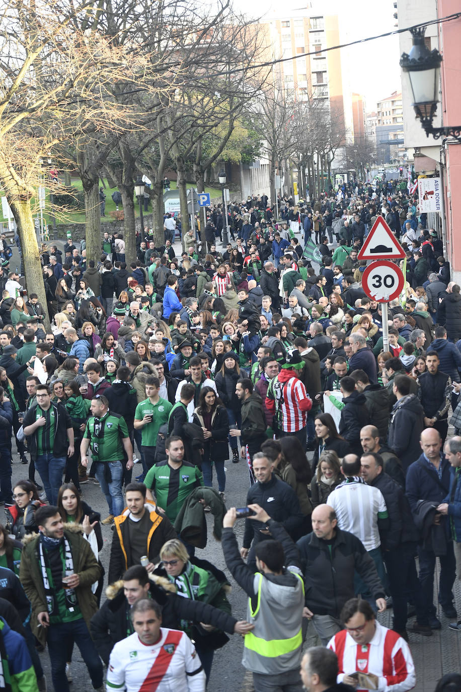 Fotos: Fiesta en Sestao en el derbi copero