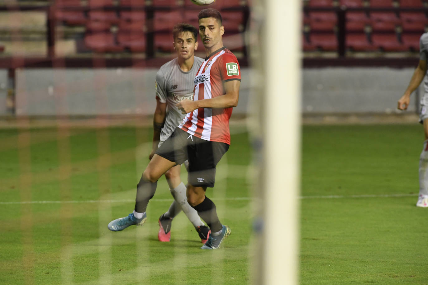 Fotos: Las mejores imágenes del partido entre el Logroñes y el Athletic