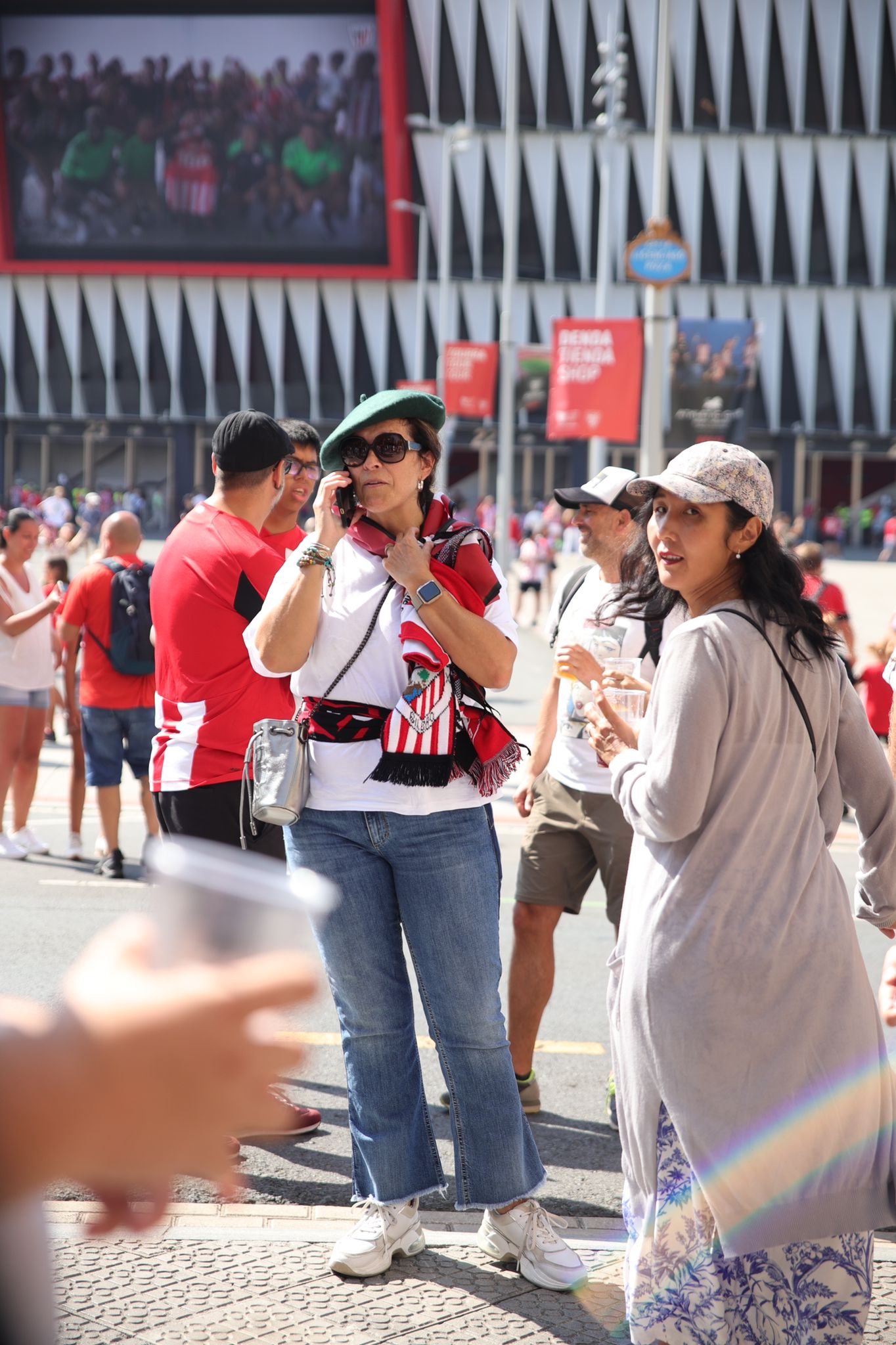 Fotos: Buen ambiente para el Athletic-Mallorca