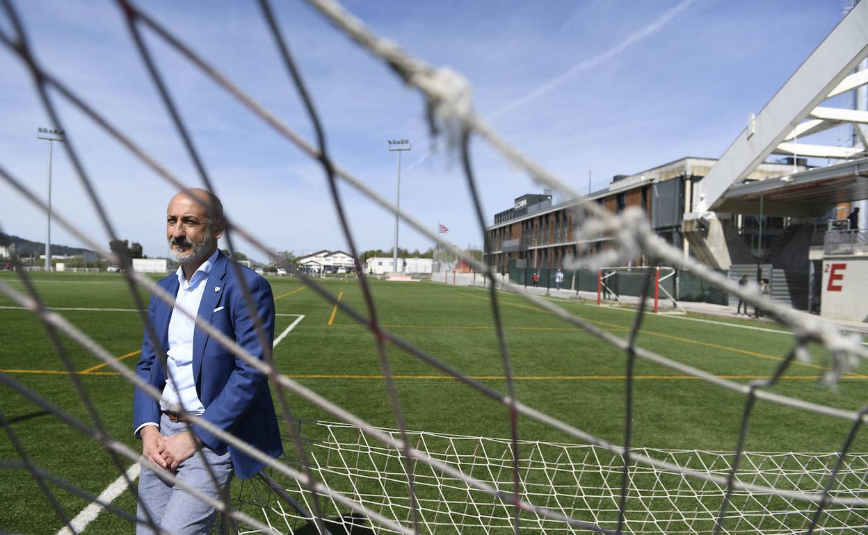 Athletic: Elizegi: «Hay políticos que no dejan en paz al club»