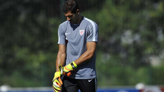 Gorka Iraizoz, en un entrenamiento. 