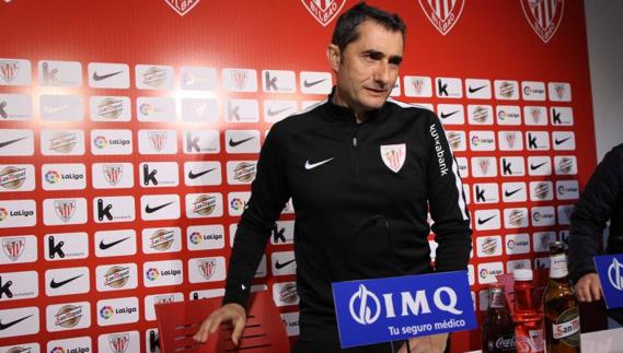 Valverde, en rueda de prensa.