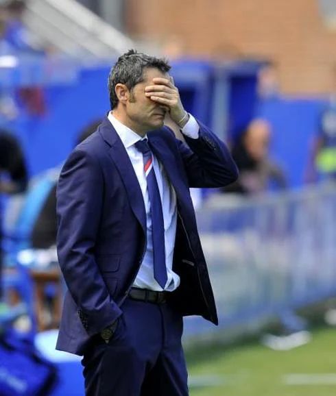 Valverde se lamenta durante el partido.