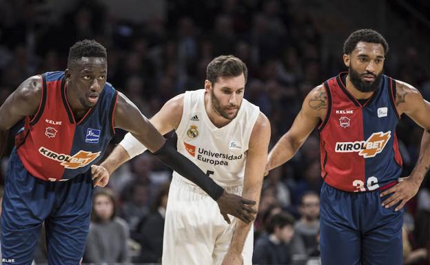 Diop y Hilliard, en la foto con Rudy Fernández, tendrán hoy una oportunidad de brillar.