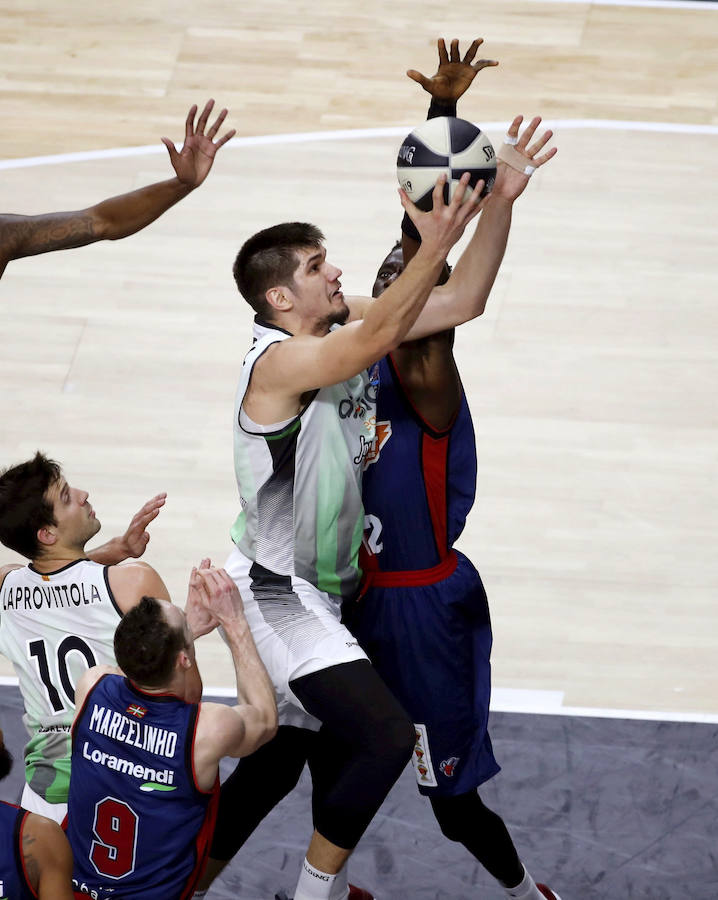 Fotos: Las mejores imágenes del Baskonia - Joventut de la Copa del Rey 2019