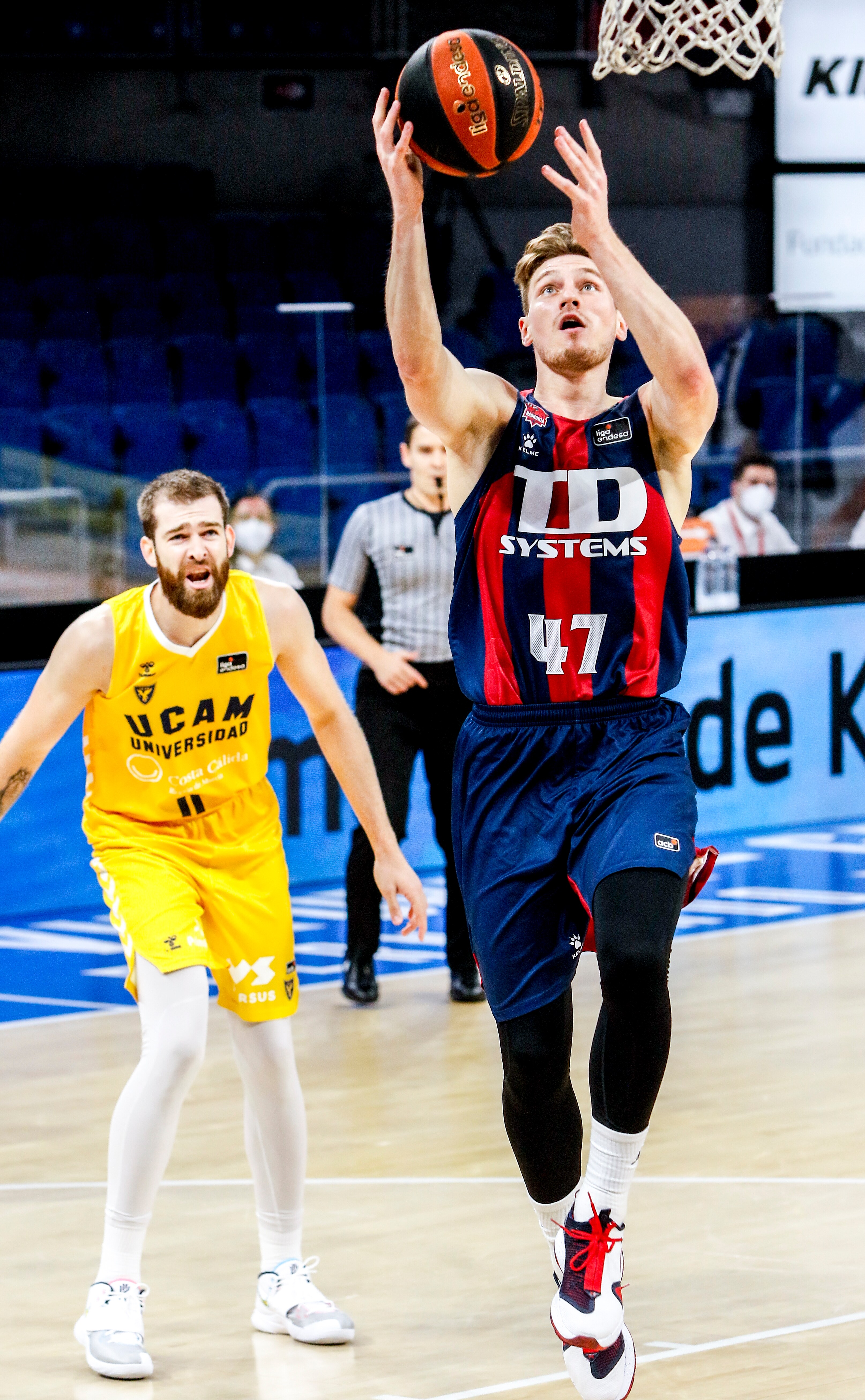 Fotos: Las mejores imágenes del Baskonia-UCAM Murcia