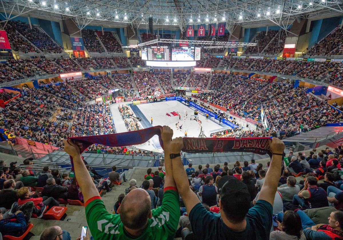 El Buesa Arena ha recibido a las máximas potencias del baloncesto europeo.
