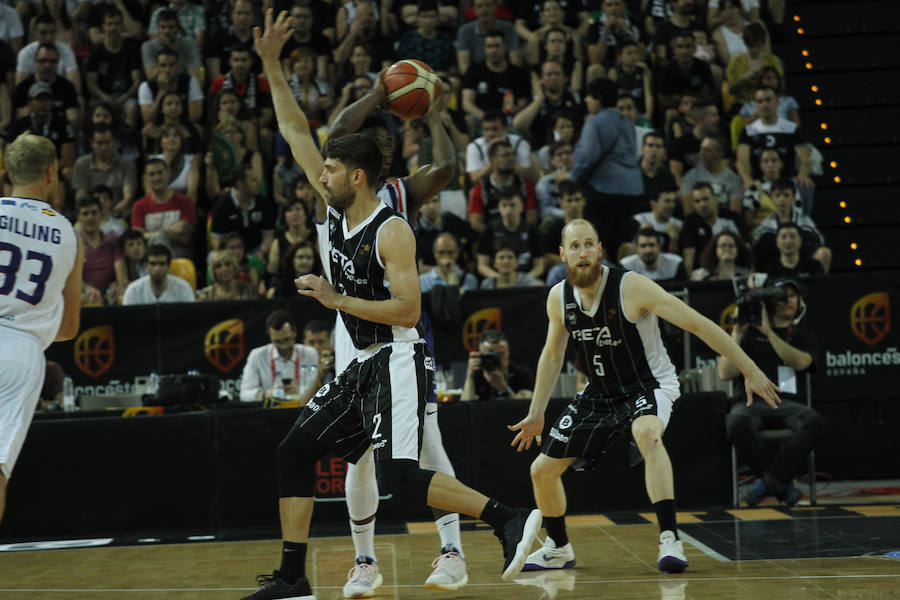 Fotos: Bilbao Basket-Melilla, en imágenes