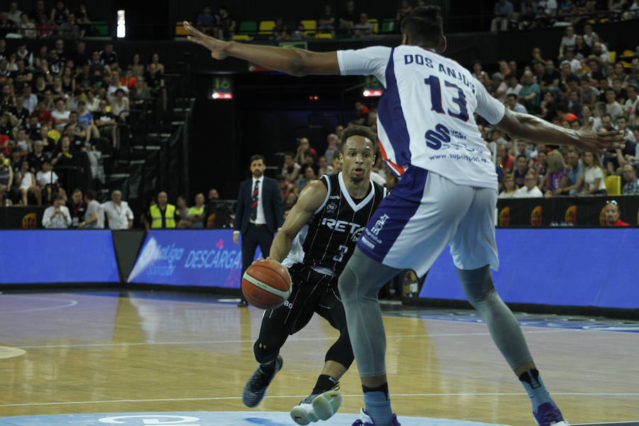 Fotos: Bilbao Basket-Melilla, en imágenes