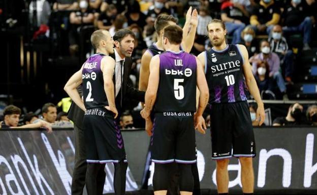Tres nuevos positivos en el Bilbao Basket, dos de ellos de jugadores