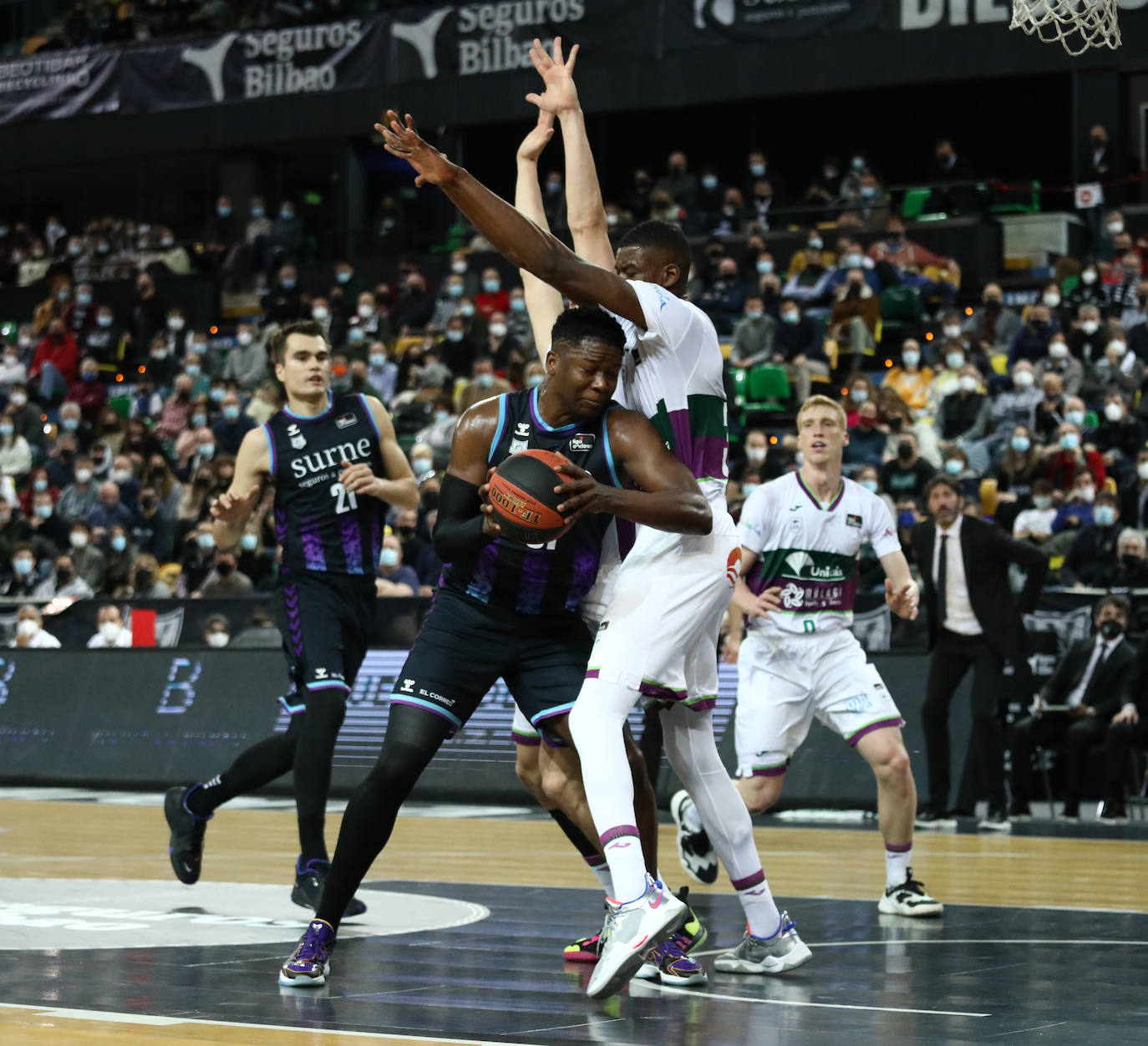 Fotos: Bilbao Basket-Unicaja en imágenes