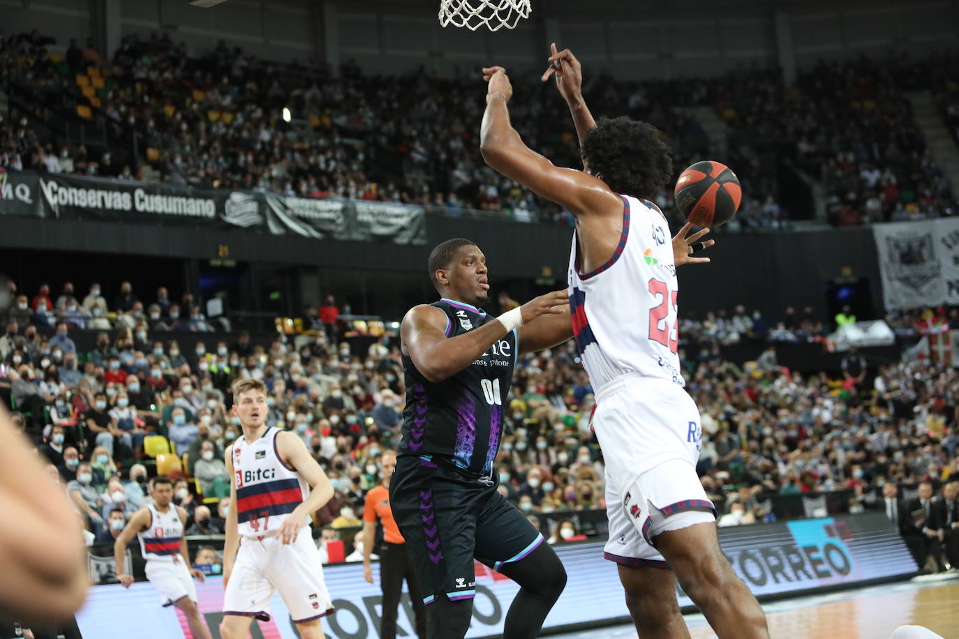 Fotos: Las imágenes del Bilbao Basket - Baskonia