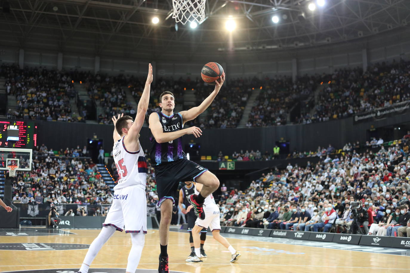 Fotos: Las imágenes del Bilbao Basket - Baskonia