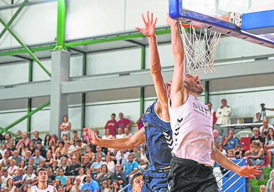 El Bilbao Basket se presenta con una sonrisa
