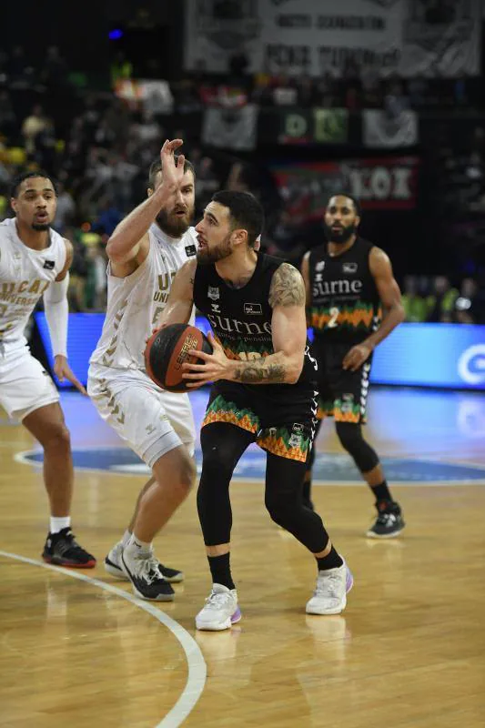 Fotos: Las imágenes del Bilbao Basket - UCAM Murcia