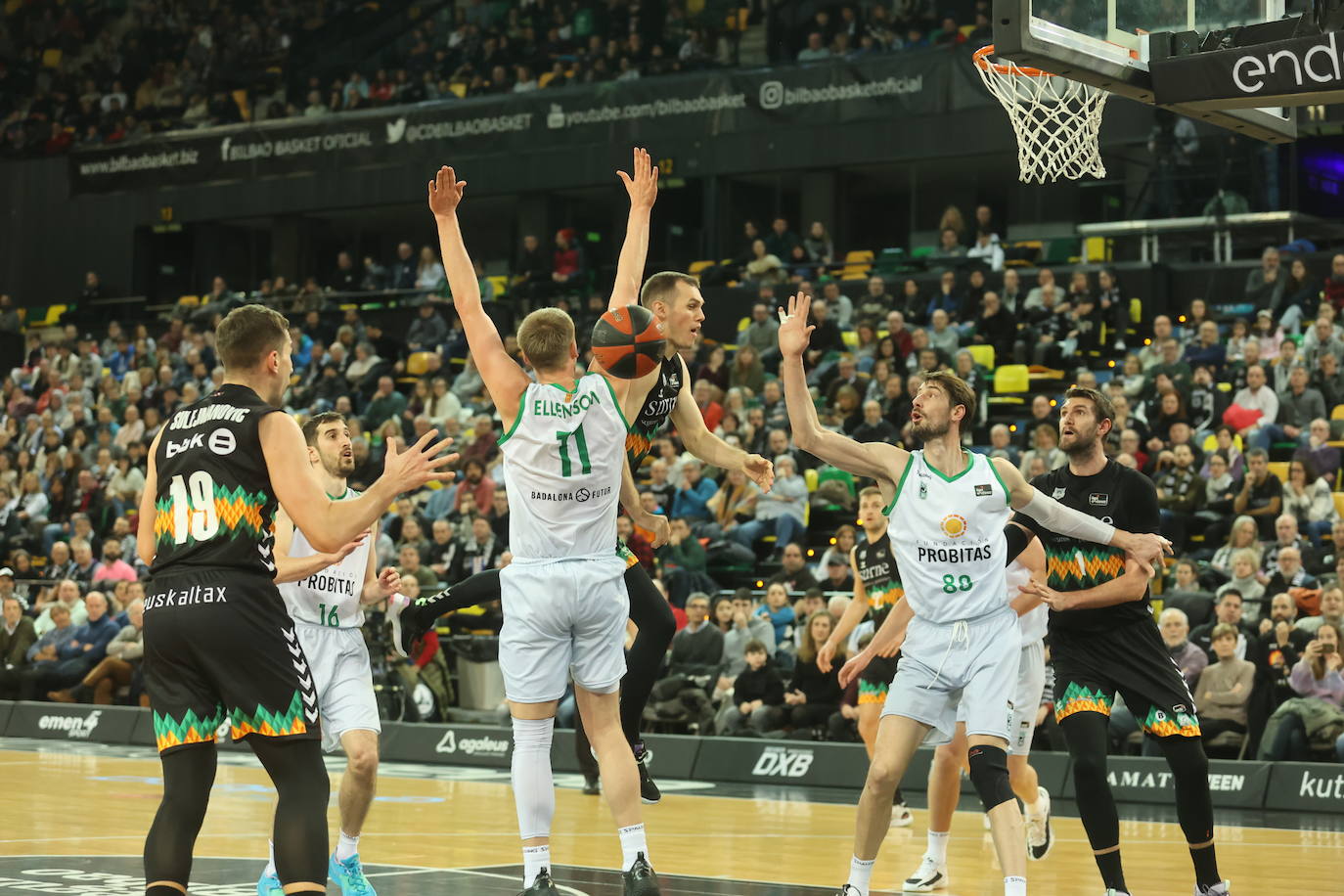 Fotos: Las mejores del Bilbao Basket-Juventud