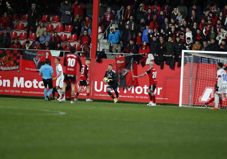 El Mirandés de Etxeberria se queda con 2 de cada 3 puntos en Anduva