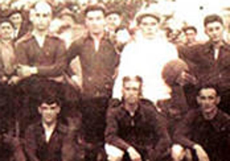 Integrantes de la primera alineación de un equipo que se fundó el 3 de mayo de 1927.