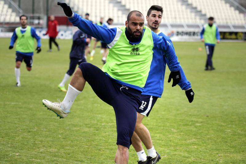 Espín confía en volver a entrenar pronto en Anduva. 