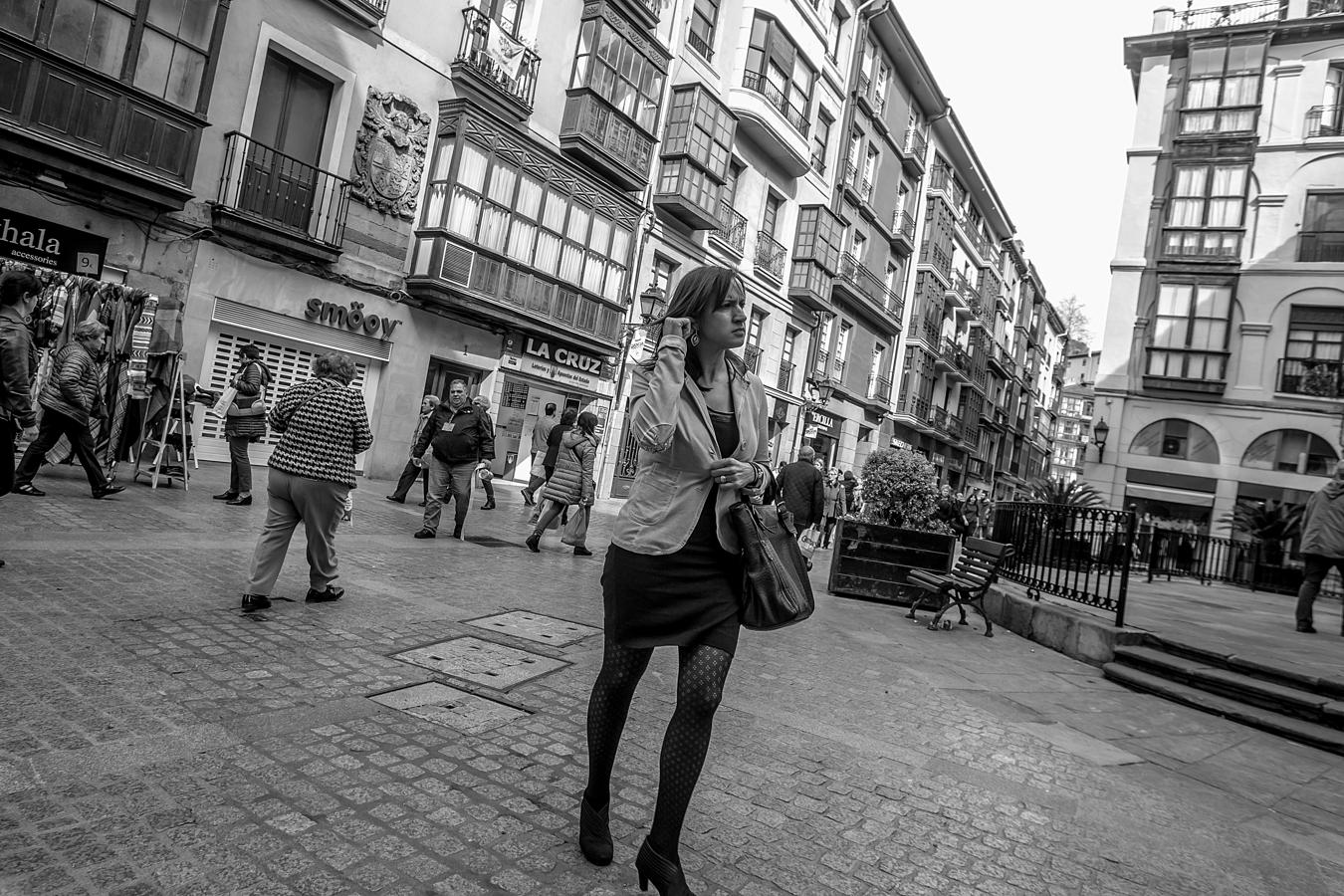El comercio es uno de los motores de este rincón de la ciudad. En la imagen, la Plaza de la Cruz.