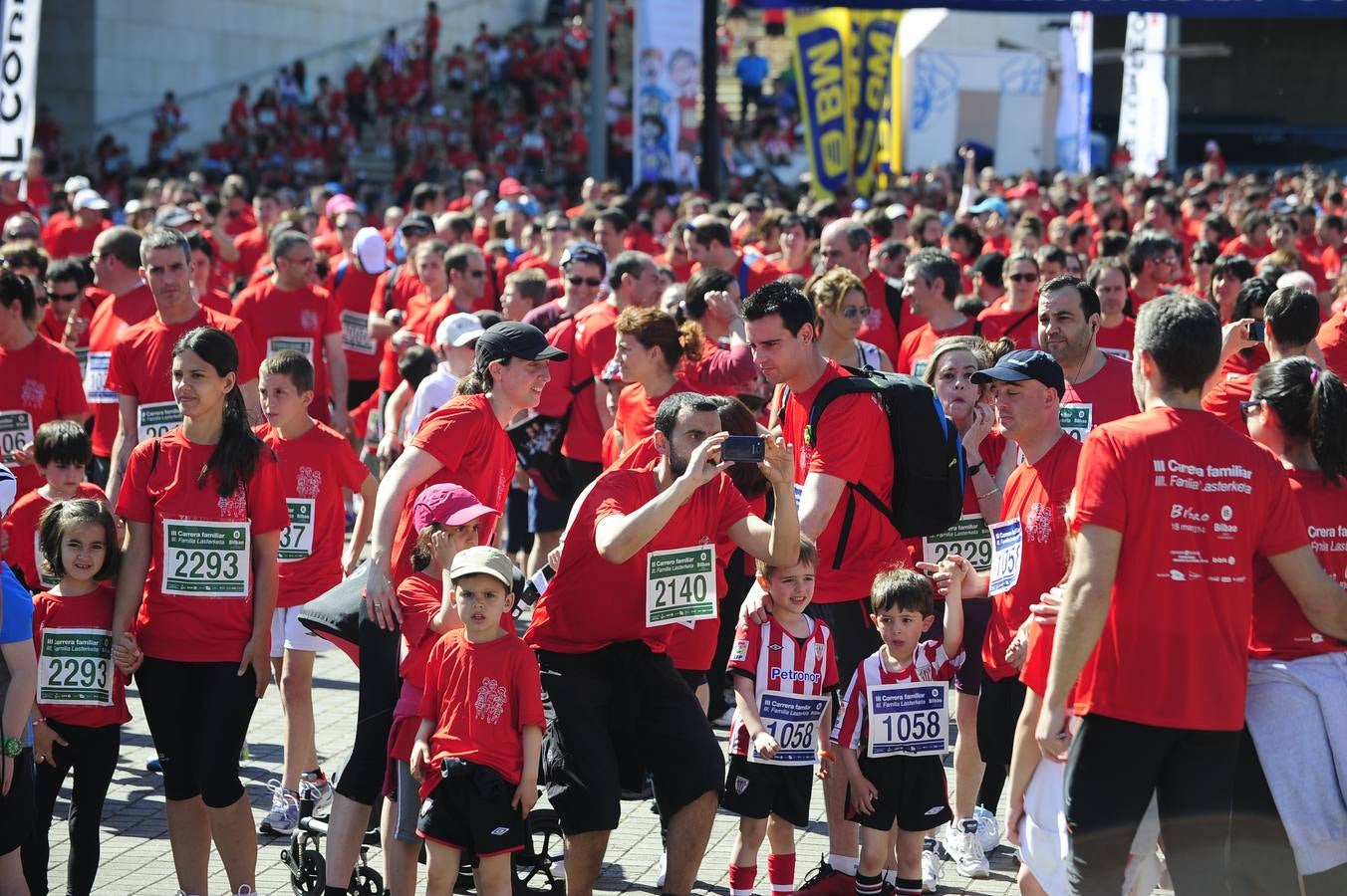 Las mejores imágenes de la III Carrera Familiar de Bilbao