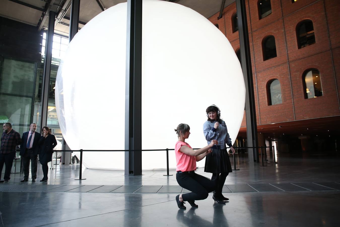 El arte sale a escena en Bilbao