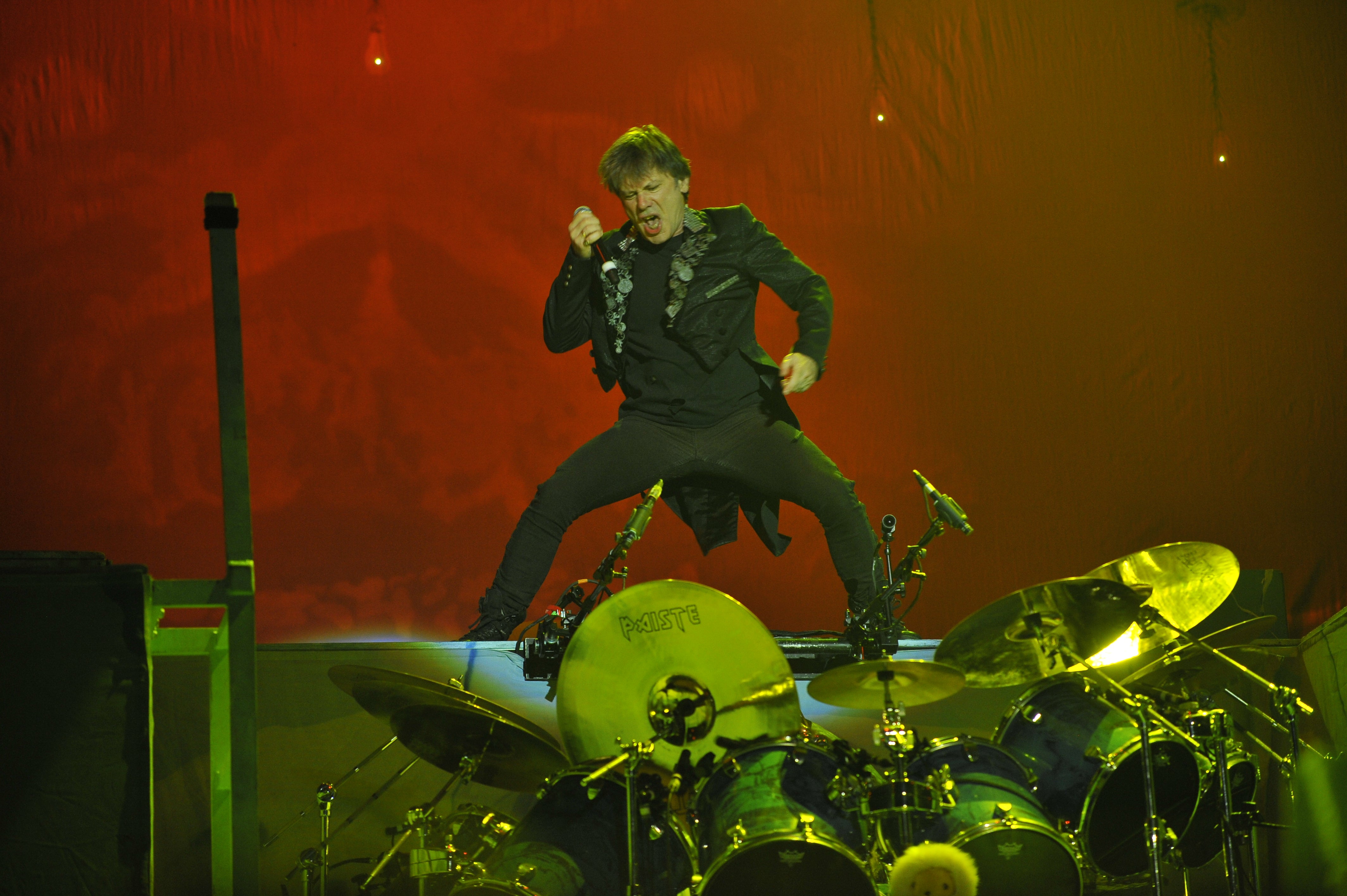Iron Maiden levanta el graderío del Bilbao Arena