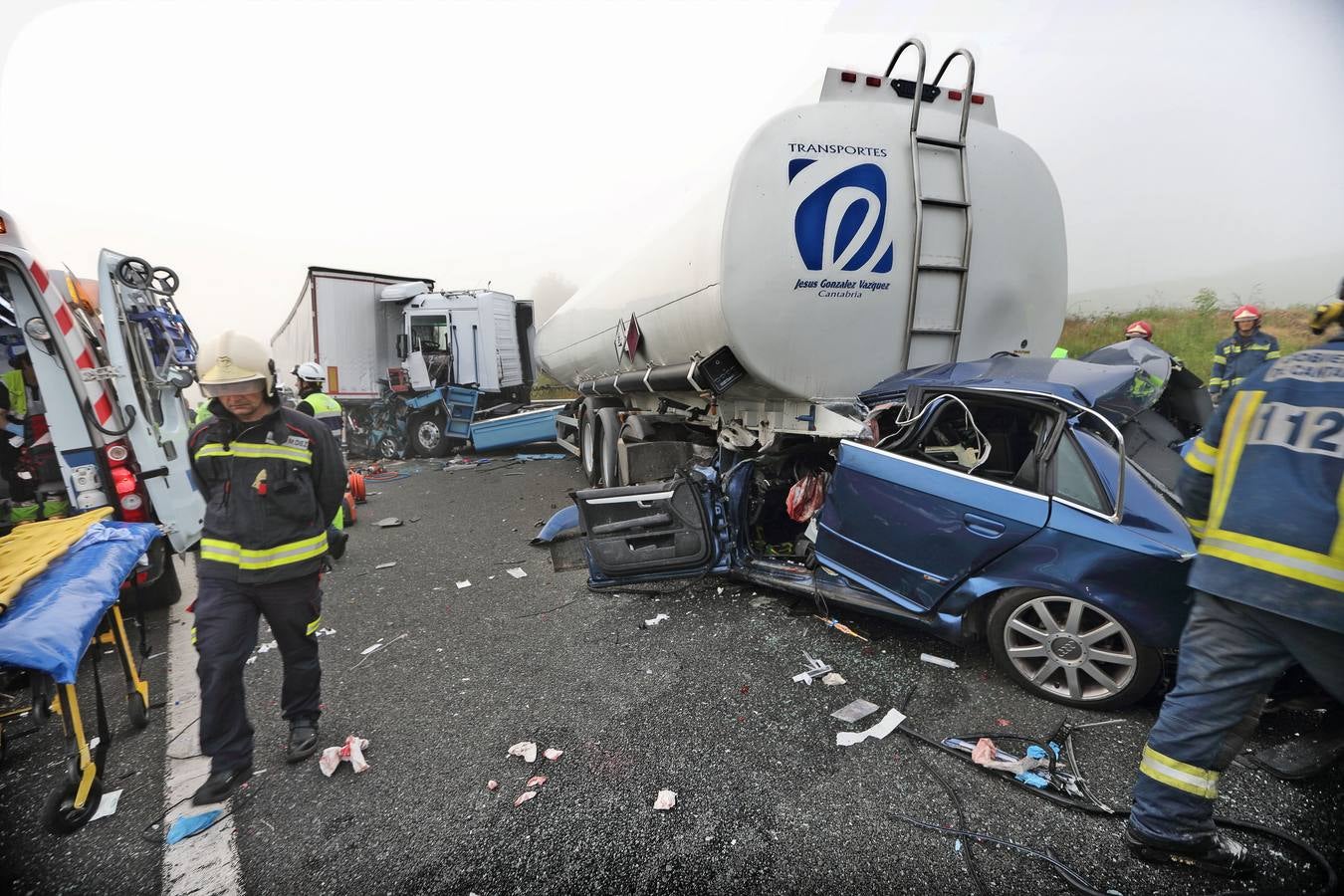 Grave accidente múltiple en la A-8 en Cabezón de la Sal