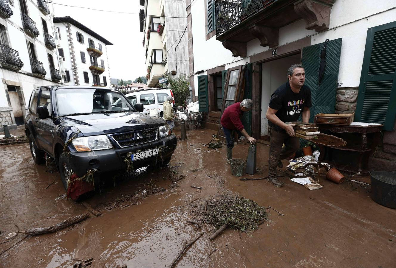 Elizondo, uno de los puntos más afectados por las inundaciones que azotan el Baztan