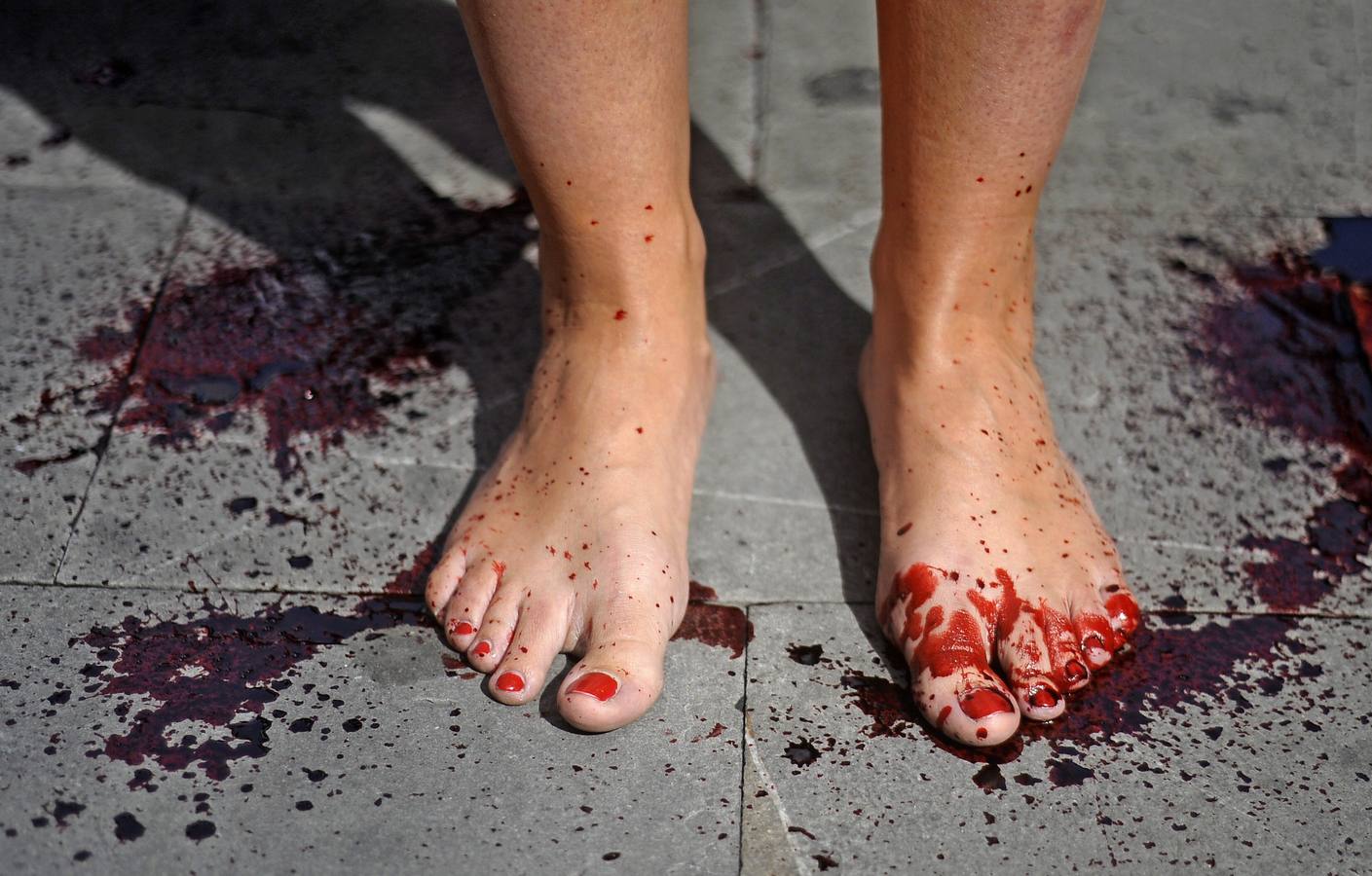 Un &#039;encierro fúnebre&#039; contra San Fermín