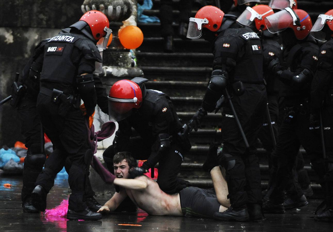 La Ertzaintza detiene a los cinco procesados de Segi