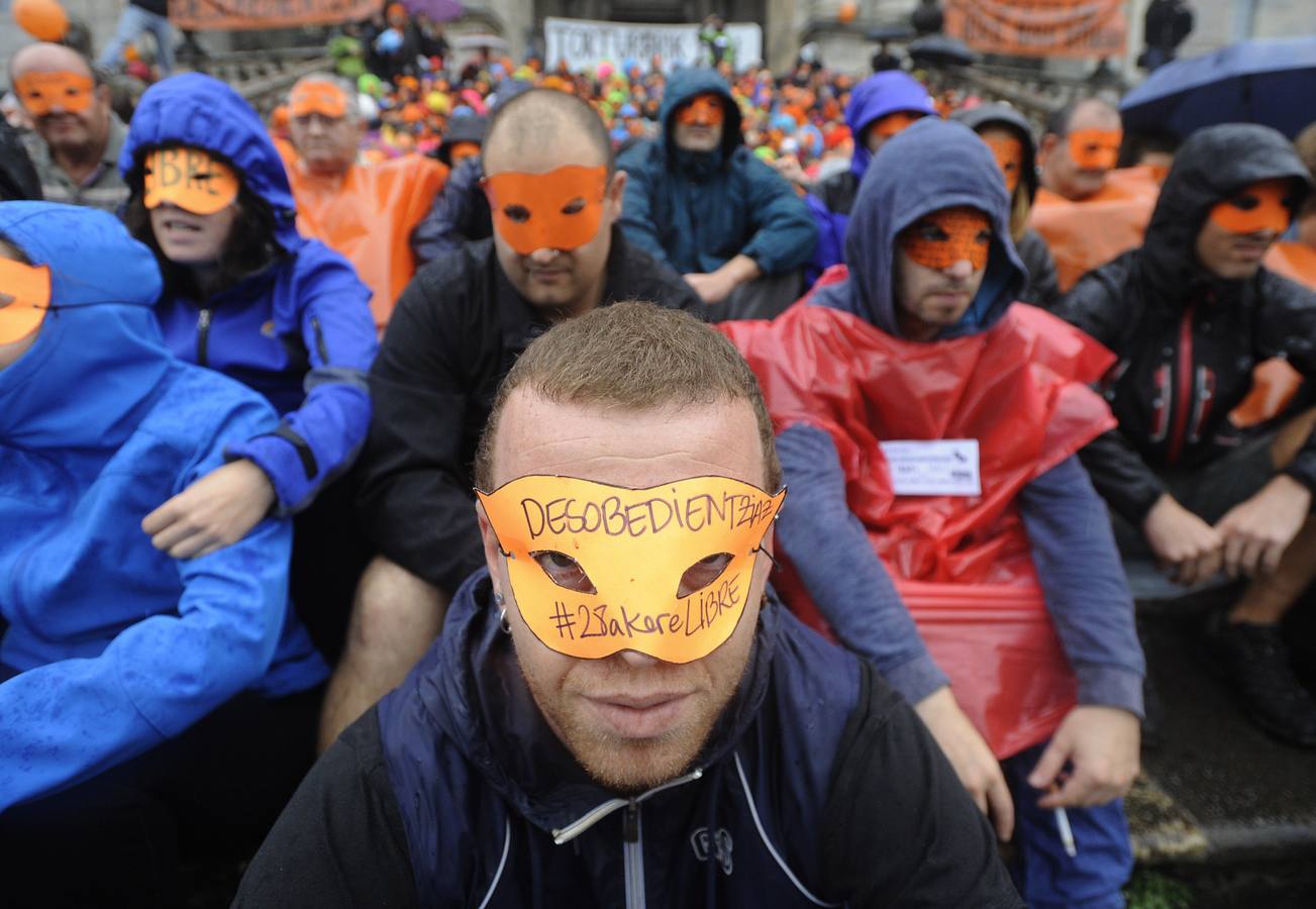 La Ertzaintza detiene a los cinco procesados de Segi