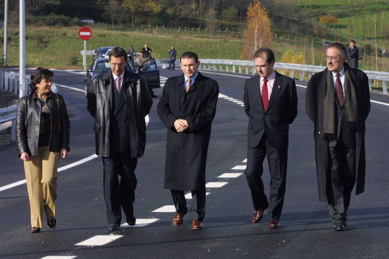 Ana Madariaga, Jose Luis Bilbao, Juan José Ibarretxe, Eusebio Melero -entonces diputado de Obras Públicas y Transportes, y Álvaro Amann, durante la inauguración del corredor del Txorierri.