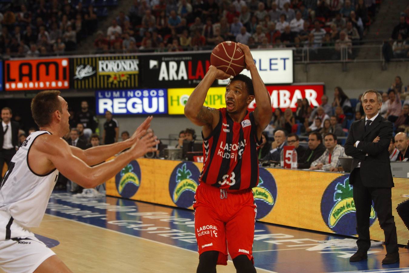 Las mejores imágenes del partido Laboral Kutxa-Bilbao Basket