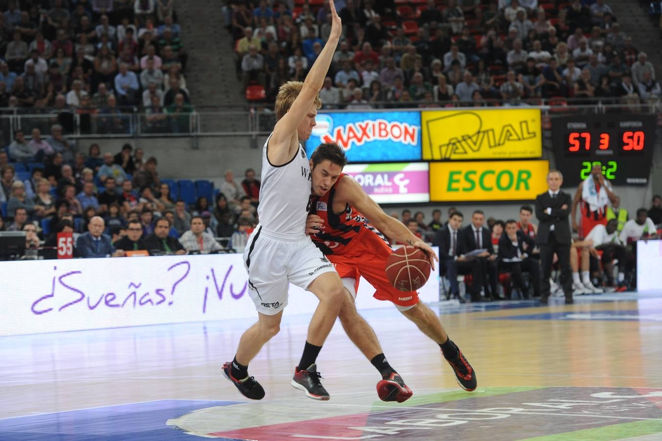 Las mejores imágenes del partido Laboral Kutxa-Bilbao Basket